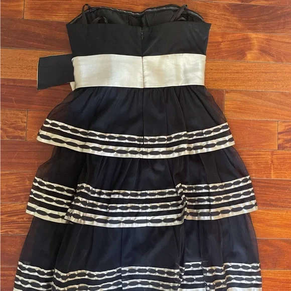 BCBG Maxazria Strapless Evening Dress - Picture 5 of 7